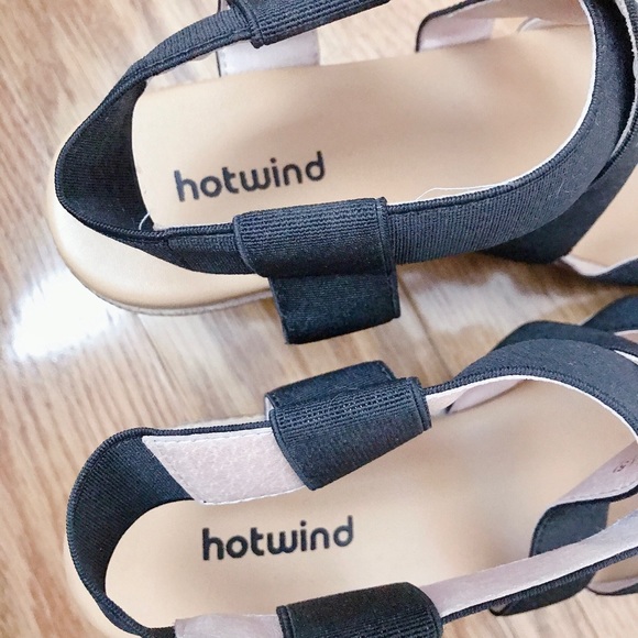 Hotwind black strappy wedges size 36 - Picture 4 of 5
